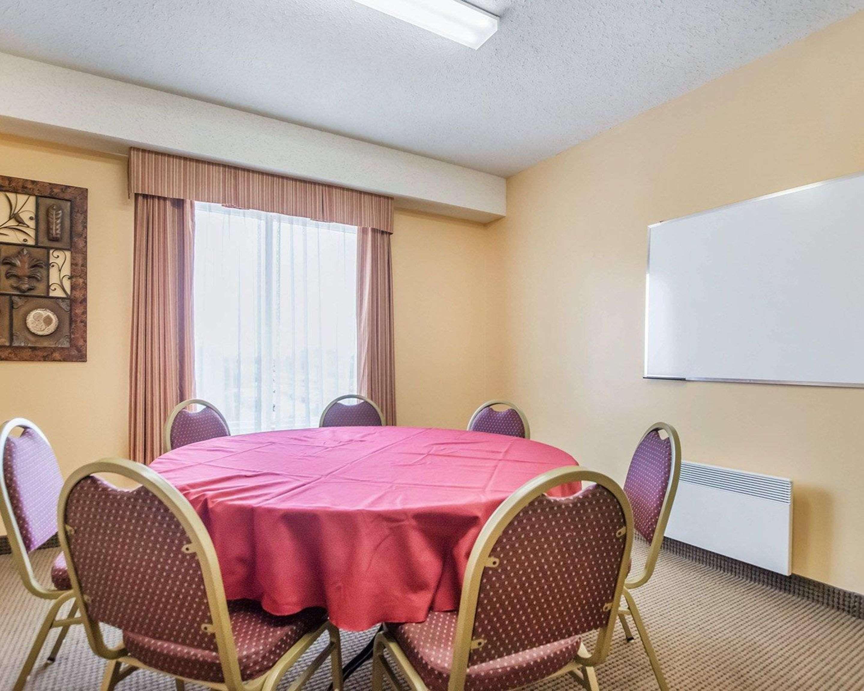 Comfort Inn Sturgeon Falls Extérieur photo